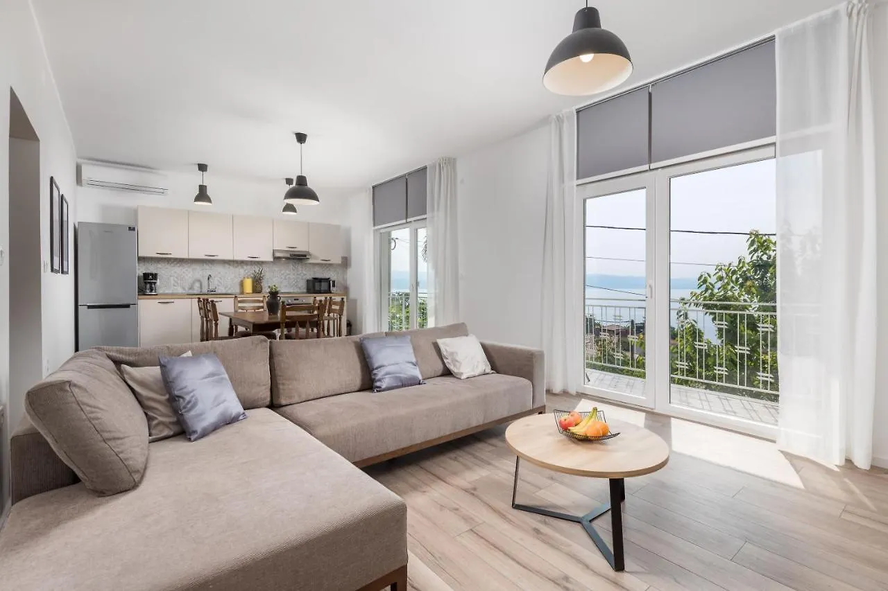 Apartment Div Lovran